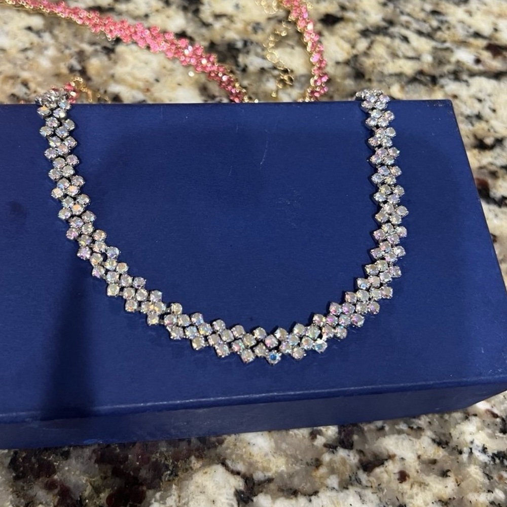 Gorgeous AB crystal choker/short necklace with swarovski elements CABR1 - Picture 11 of 11